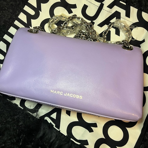 Marc Jacobs Lavender Leather Clutch - Picture 2 of 4